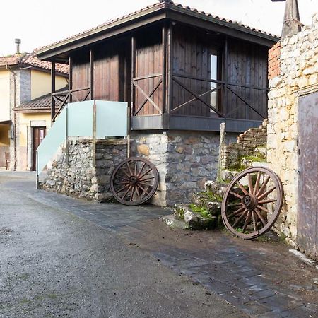 Casa Delfina Guest House Pravia Eksteriør bilde