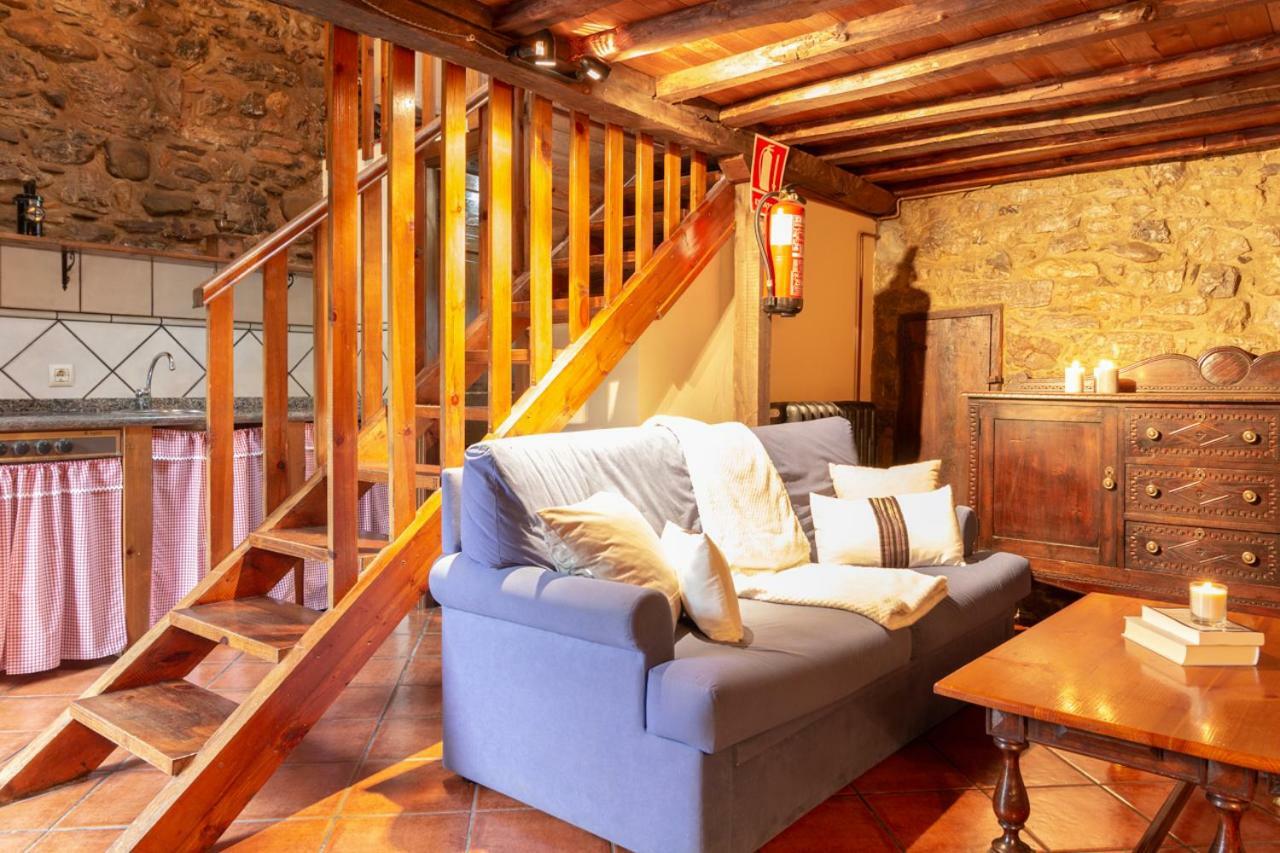 Casa Delfina Guest House Pravia Eksteriør bilde