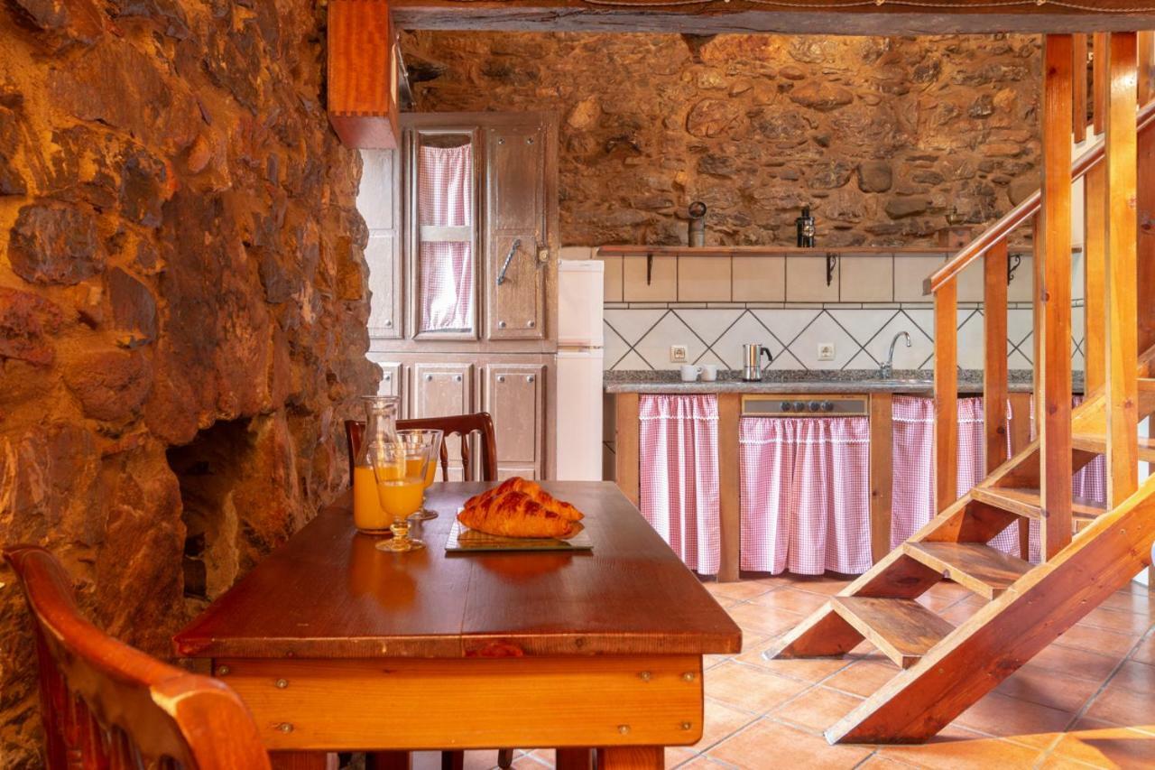 Casa Delfina Guest House Pravia Eksteriør bilde