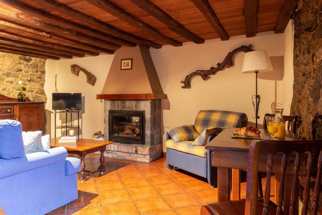 Casa Delfina Guest House Pravia Eksteriør bilde