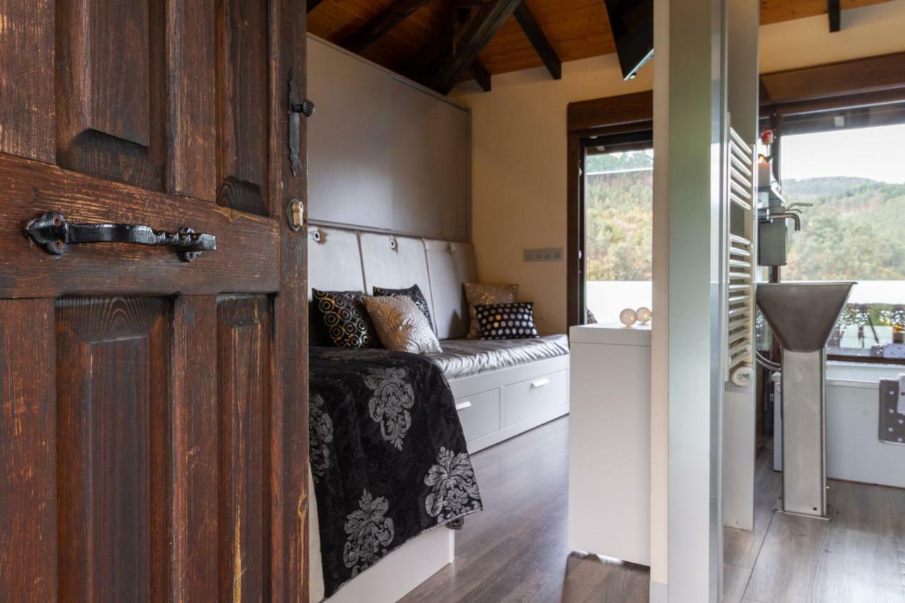 Casa Delfina Guest House Pravia Eksteriør bilde
